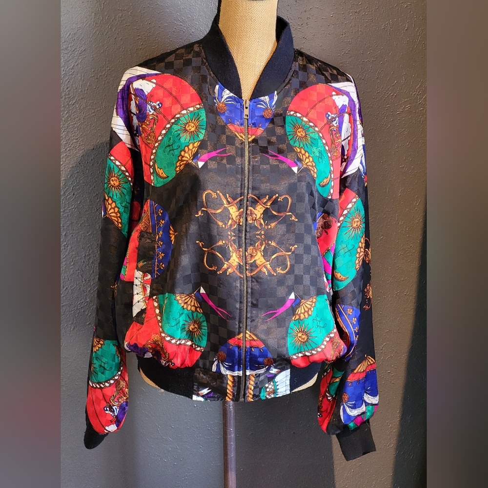 GDT too Vintage 80s Polyester Bomber Jacket One Size